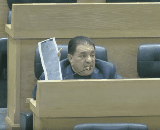 الحجز على ممتلكات النائب فواز الزعبي