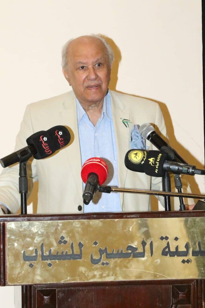 الشريف فواز شرف يرعى حفل نكريم رواد الرياضة العربية