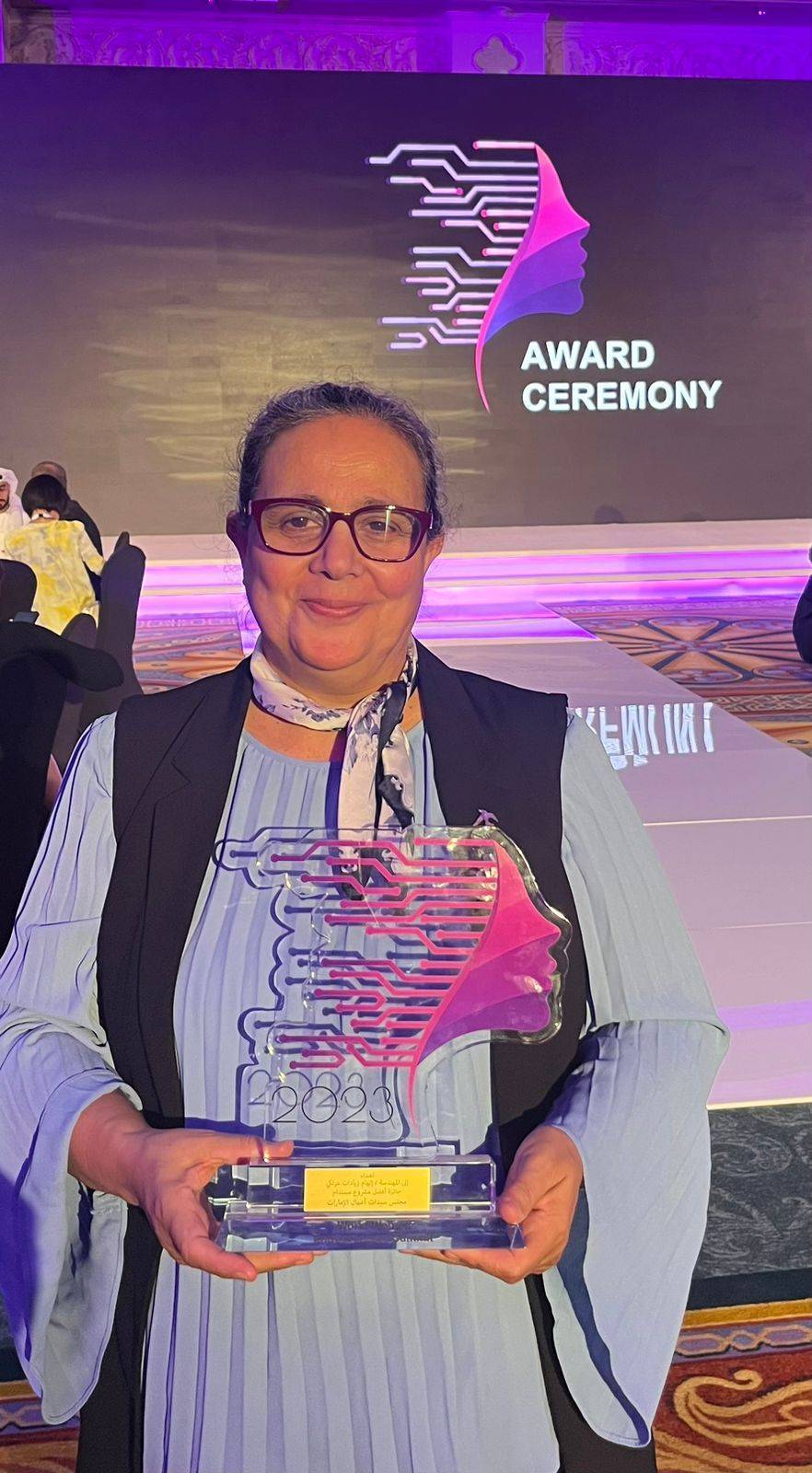 زيادات عرنكي تحصل على جائزة الشيخة فاطمة بنت مبارك لافضل مشروع مستدام