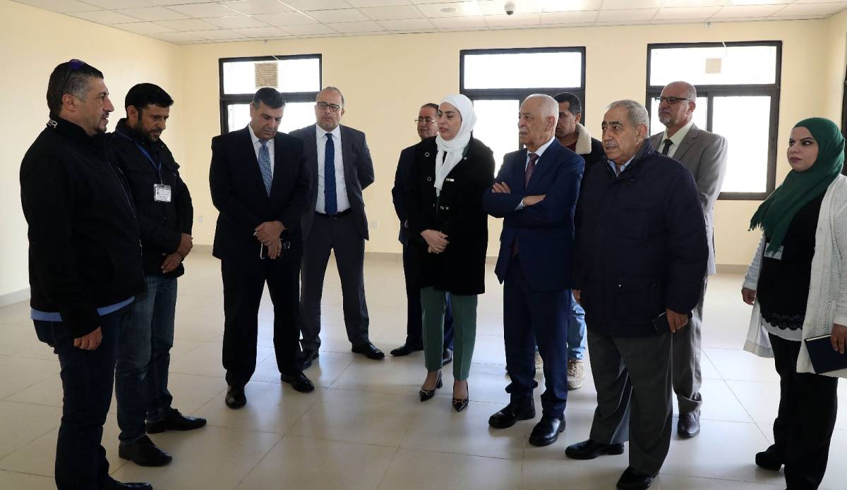 العيسوي يتفقد مبنى البوتاس لذوي الاحتياجات الخاصة في المفرق ..صور