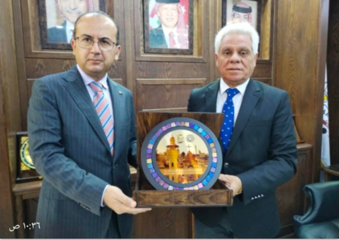 السفير التركي الجديد في ضيافة بلدية السلط الكبرى