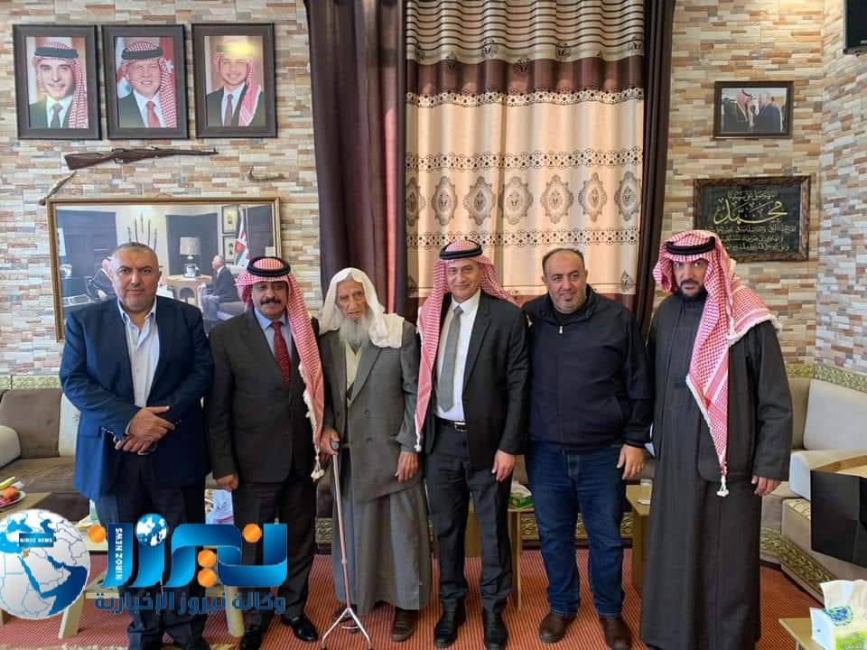 مستشار الملك الحجايا  يزور الشيخ عايش   الحويان ...صور