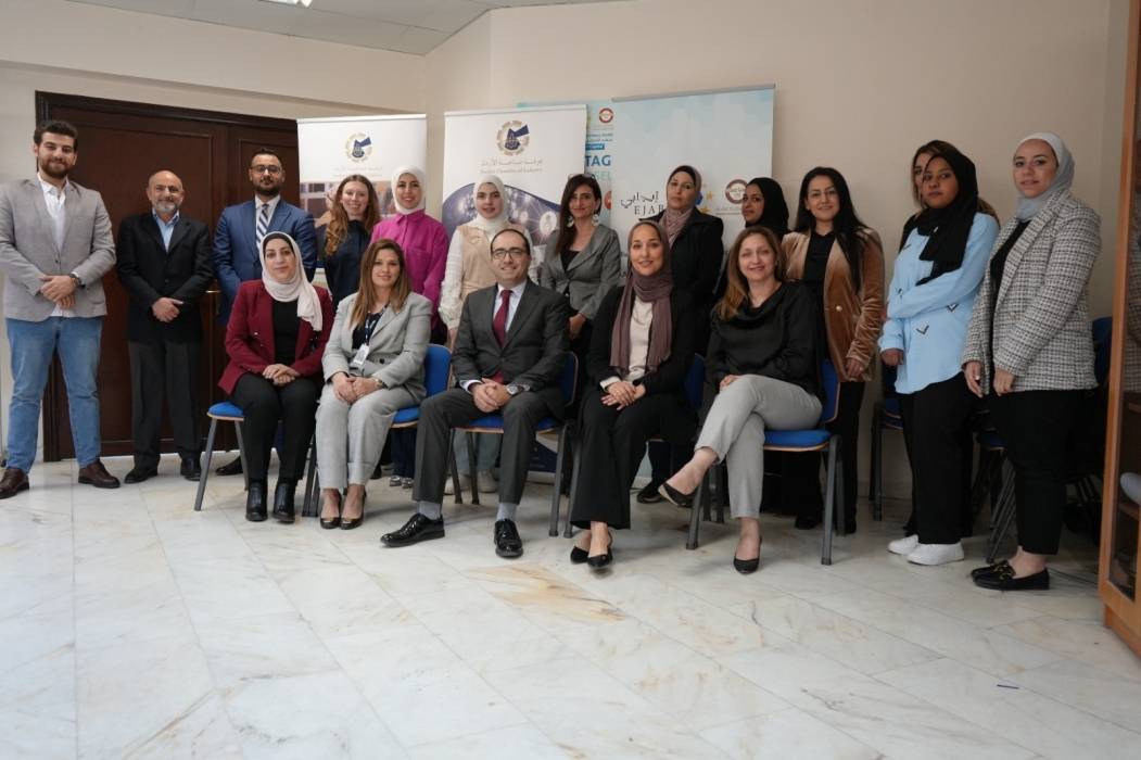 ايجابي ينظم ورشة عمل حول واقع وتحديات عمل المرأة في القطاع الصناعي