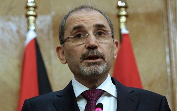 وزير الخارجية يجري اتصالا هاتفيا مع نظيره البرازيلي