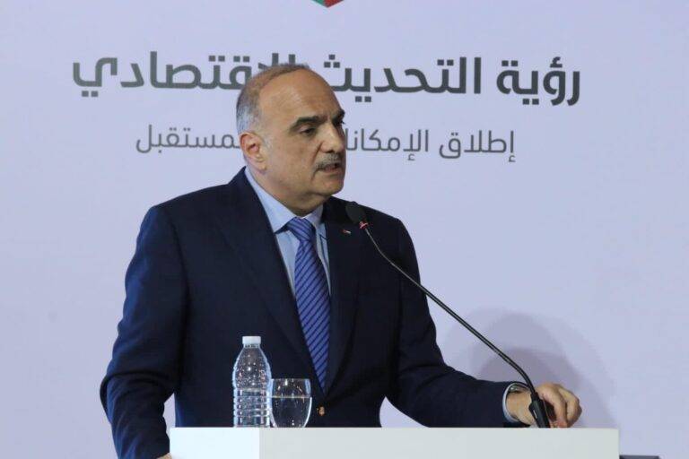 الخصاونة: نستذكر بفخر نصر جيشنا العربي على الحقد والعدوان