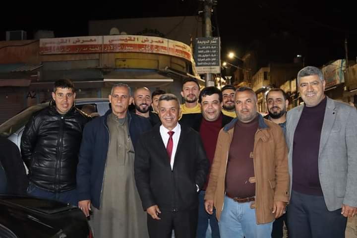 رئيس بلدية مادبا الكبرى يتفقد الأسواق ويستمع لعدد من أبرز ملاحظات التجار