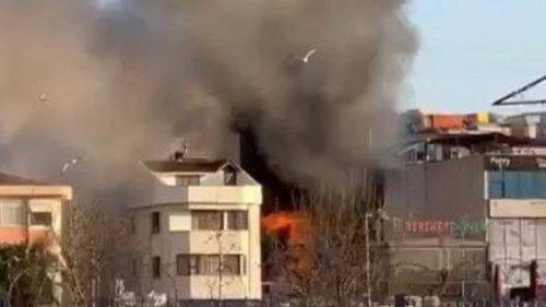 قتلى ومصابين في حريق فندق ومستشفى بتركيا