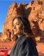 الممثلة سلمى حايك تزور البترا.. وتعلّق: أتجول في عجائب الأردن القديمة