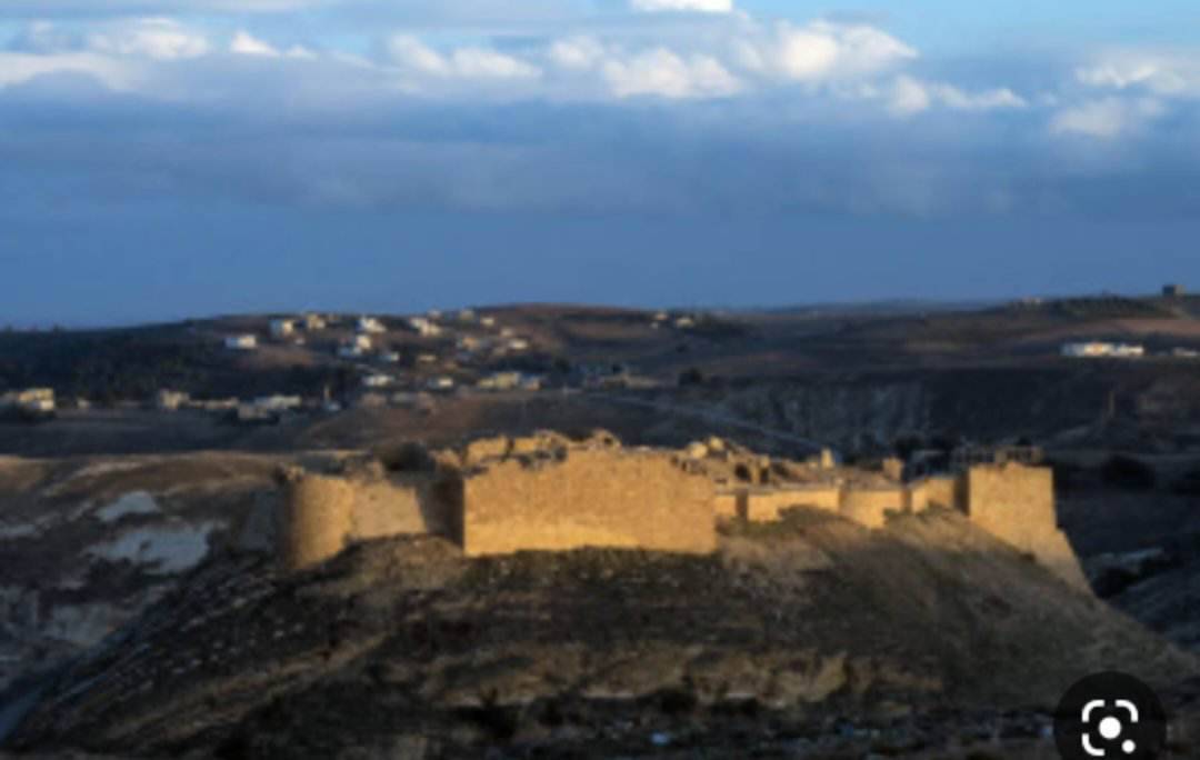 إنشاء منطقة حرَّة خاصَّة في منطقة الأزرق.... تفاصيل