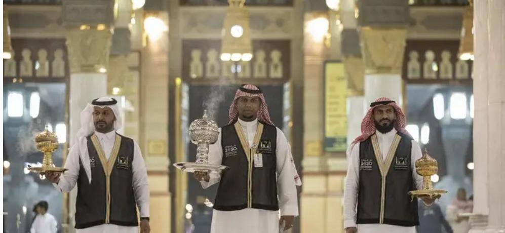 28 كلغ من العود و300 لتر من العطور لتبخير المسجد النبوي