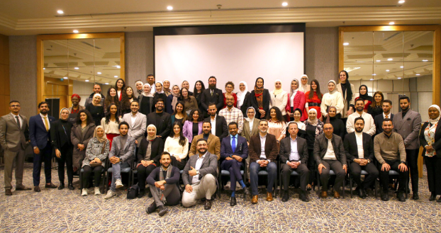 إنجاز تخرج الفوج العاشر لبرنامج الزمالة لازورد