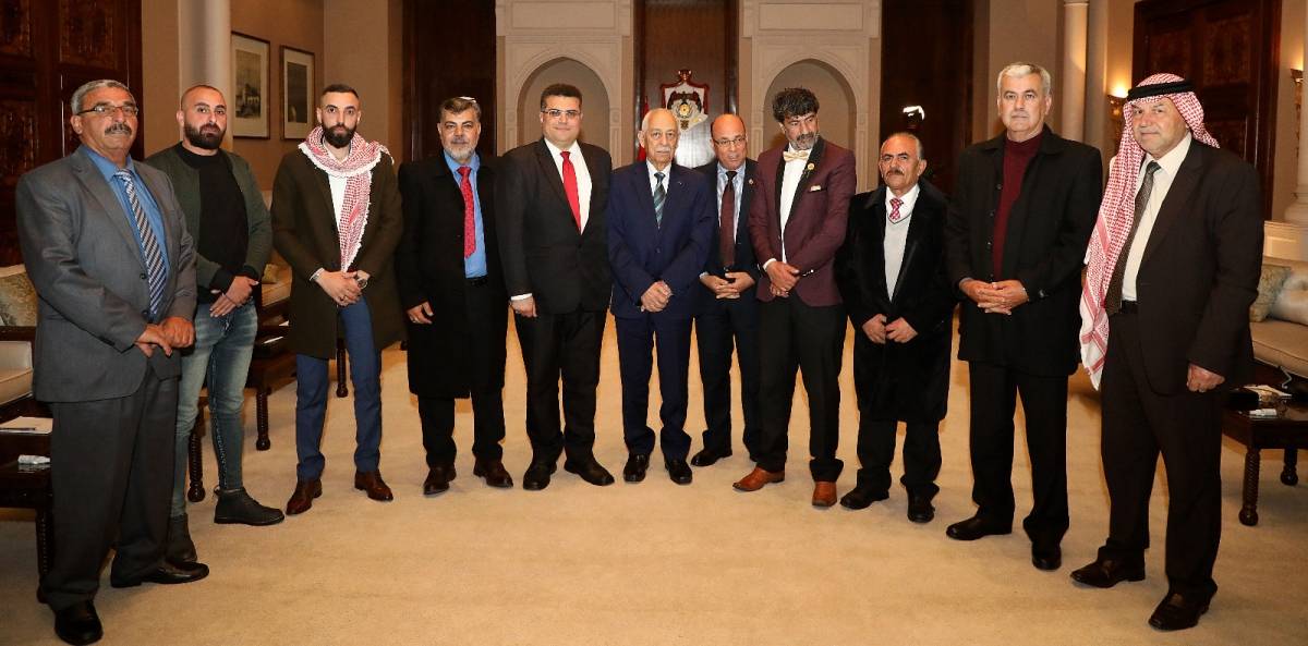 العيسوى يلتقي مجموعة من اهالي لواء الوسطية بمحافظة اربد...صور