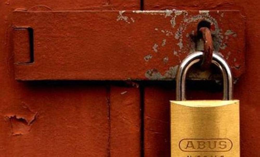 الزرقاء: الغذاء والدواء تغلق 3 منشآت وتوقف 28 أخرى