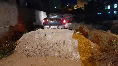 إغلاق شارع يربط 3 أحياء في جرش احترازيا