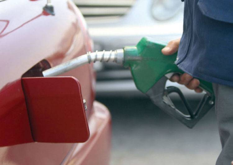 قبول 16 طلبا لإقامة محطات محروقات في شهرين