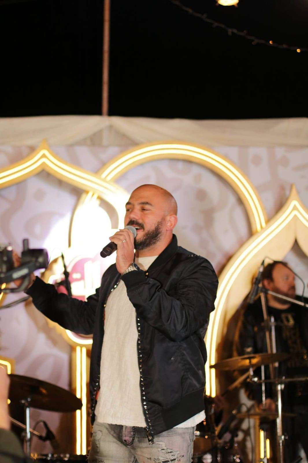 محمود العسيلى يتألق فى أقوى السهرات الرمضانية بحضور نجوم الفن والإعلام.. (صور)