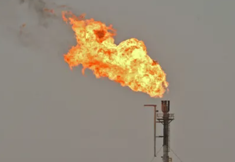 إيرادات العراق النفطية تسجل 7.4 مليار دولار في مارس