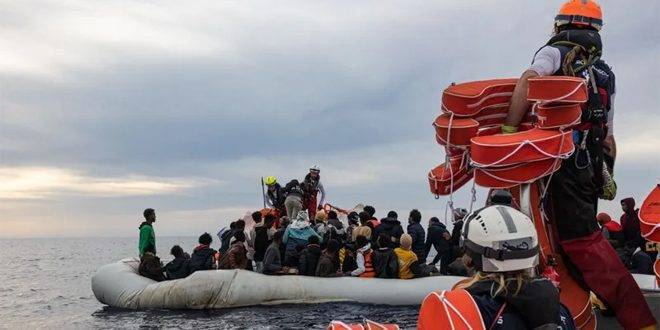 إنقاذ أكثر من 90 مهاجراً قبالة السواحل الليبية