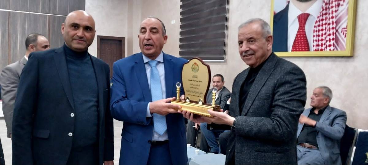 كريشان يشارك عمال الوطن في بلدية عين الباشا الإفطار الرمضاني...صور
