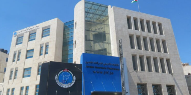 شركات التأمين تقرر وقف التعامل مع صيدليات امتنعت عن تقديم العلاج للمؤمنين