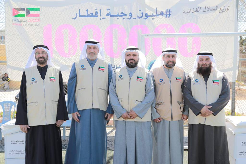 ضمن حملة المليون وجبة إفطار  ...صور