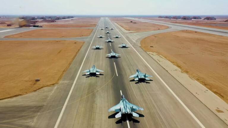 مصر تستورد كمية كبيرة من الأسلحة الروسية