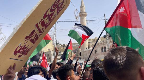 مسيرة في وسط البلد تندد بالاقتحامات الإسرائيلية للمسجد الأقصى