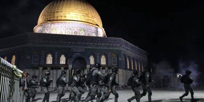 زيمبابوي وإيرلندا وتشيلي و مصر تدين ممارسات قوات الاحتلال في المسجد الأقصى