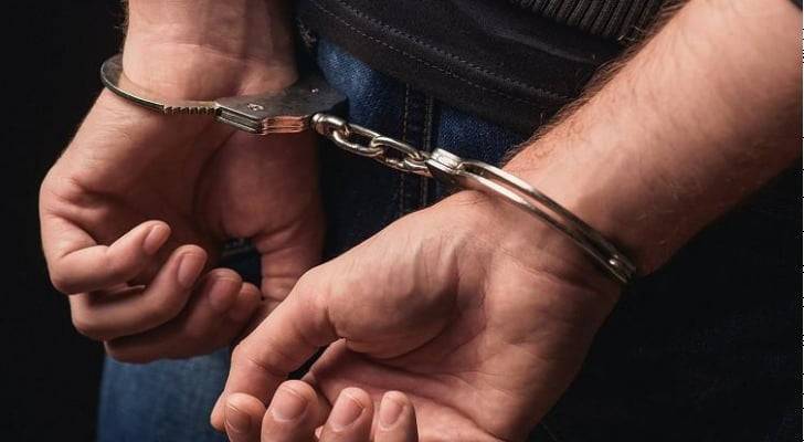 بسبب صفة سيارة.. توقيف 4 أردنيين بتهمة الشروع بالقتل