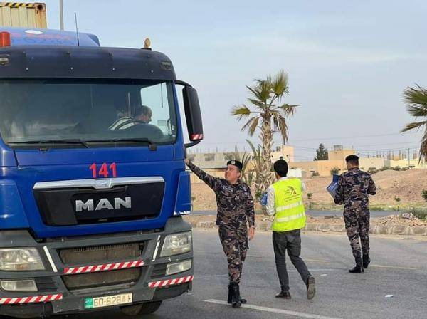 دفاع مدني معان والشرطة المجتمعية تطلقان مبادرة إفطار صائم