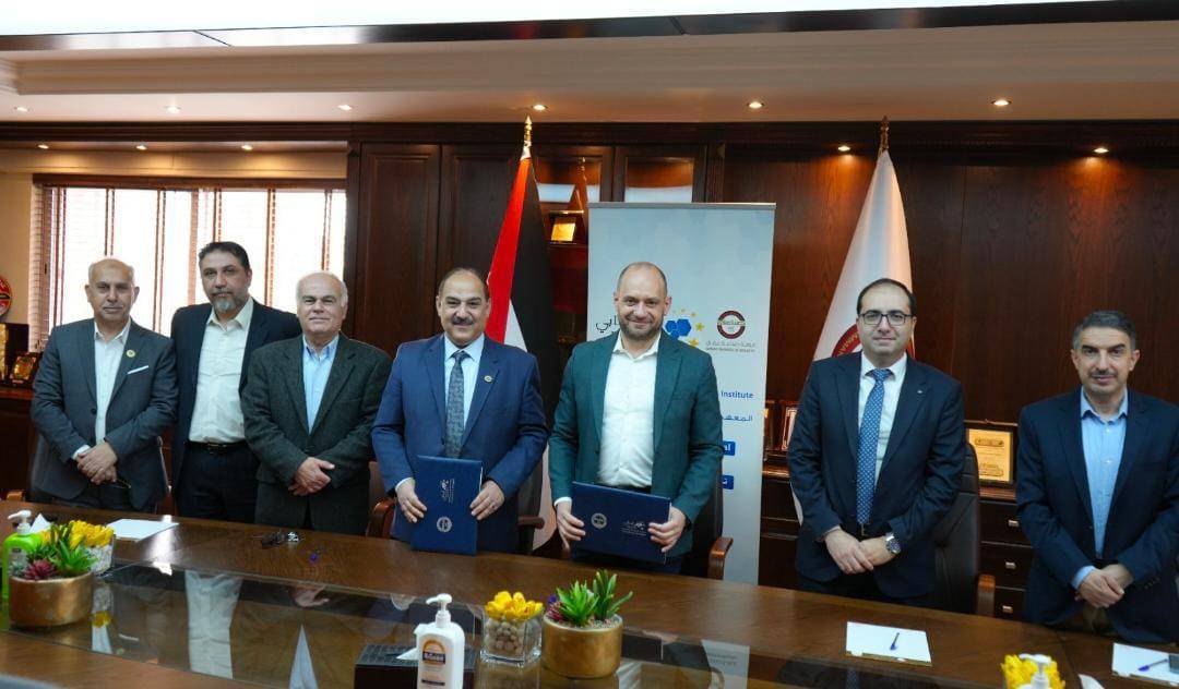 خلال حفل توقيع مذكرة تفاهم بين ايجابي واتحاد المدربين العرب