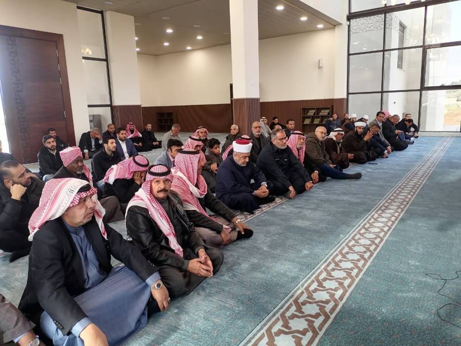 الخلايله يفتتح مسجد الشيخه نايفه دحام الفايز  في اللبن..صور