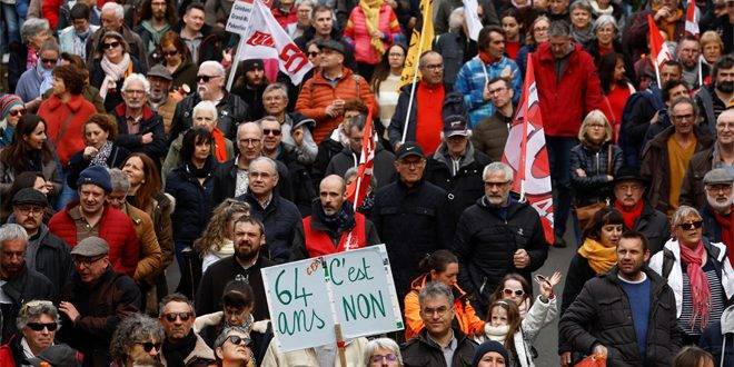 النقابات الفرنسية تحشد للاحتجاجات قبيل صدور قرار بشأن نظام التقاعد