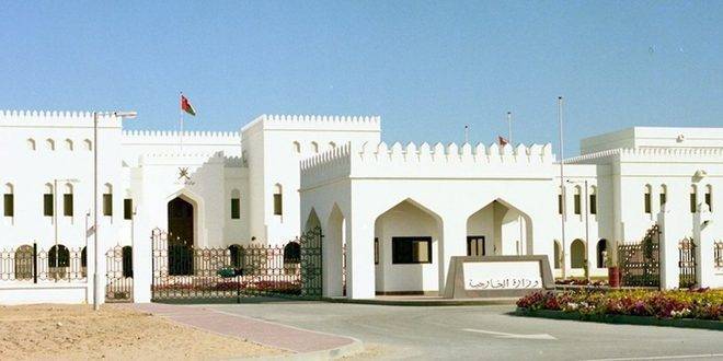 سلطنة عمان ترحب بالبيان السوري السعودي وتؤكد دعم كل الجهود لعودة سورية إلى حضنها العربي