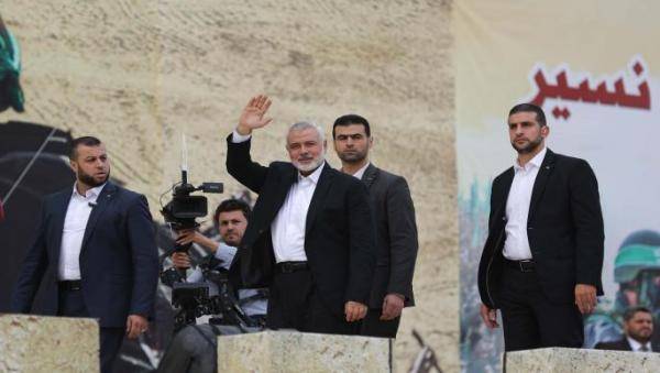 وفد من حماس برئاسة هنية يزور السعودية