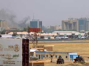 دعوات دولية إلى وقف القتال في السودان