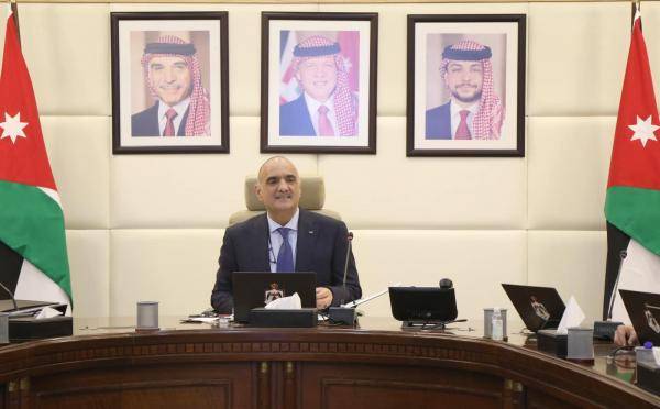 الخصاونة يهنئ بعيد الفصح المجيد