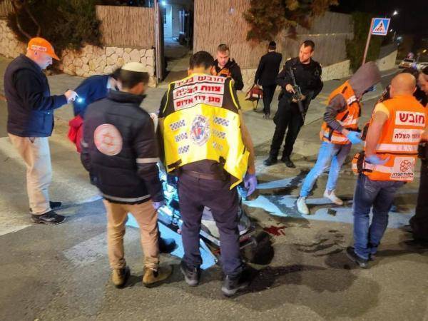 إصابة حرجة لشاب فلسطيني برصاص الاحتلال بالقدس