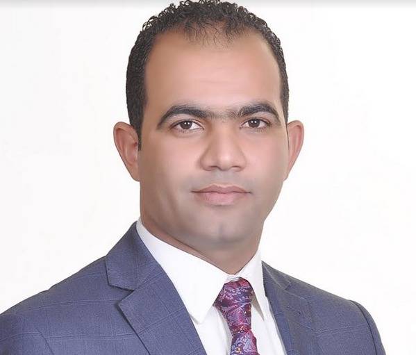 العقيلي : الإفطار الجماعي على ساحل البحر بالعريش رسالة بعودتها سالمة غانمة