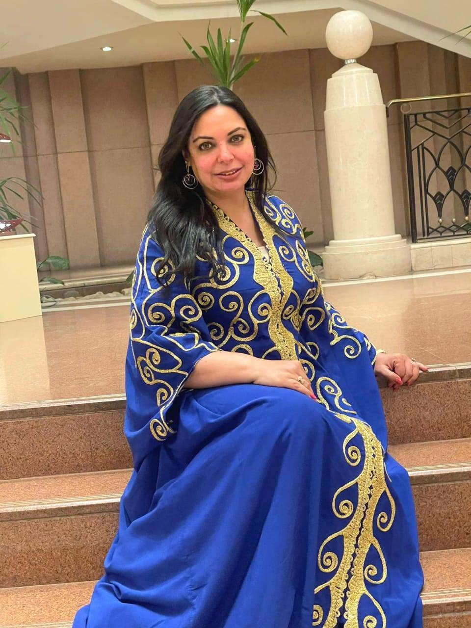 مديحه عاشور تخطف الأنظار بالزى الجزائري