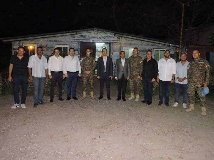 مشاركة السفير المصري في إفطار الكتيبة المصرية التابعة لبعثة الأمم المتحدة لحفظ الاستقرار في الكونجو MONUSCO_صور