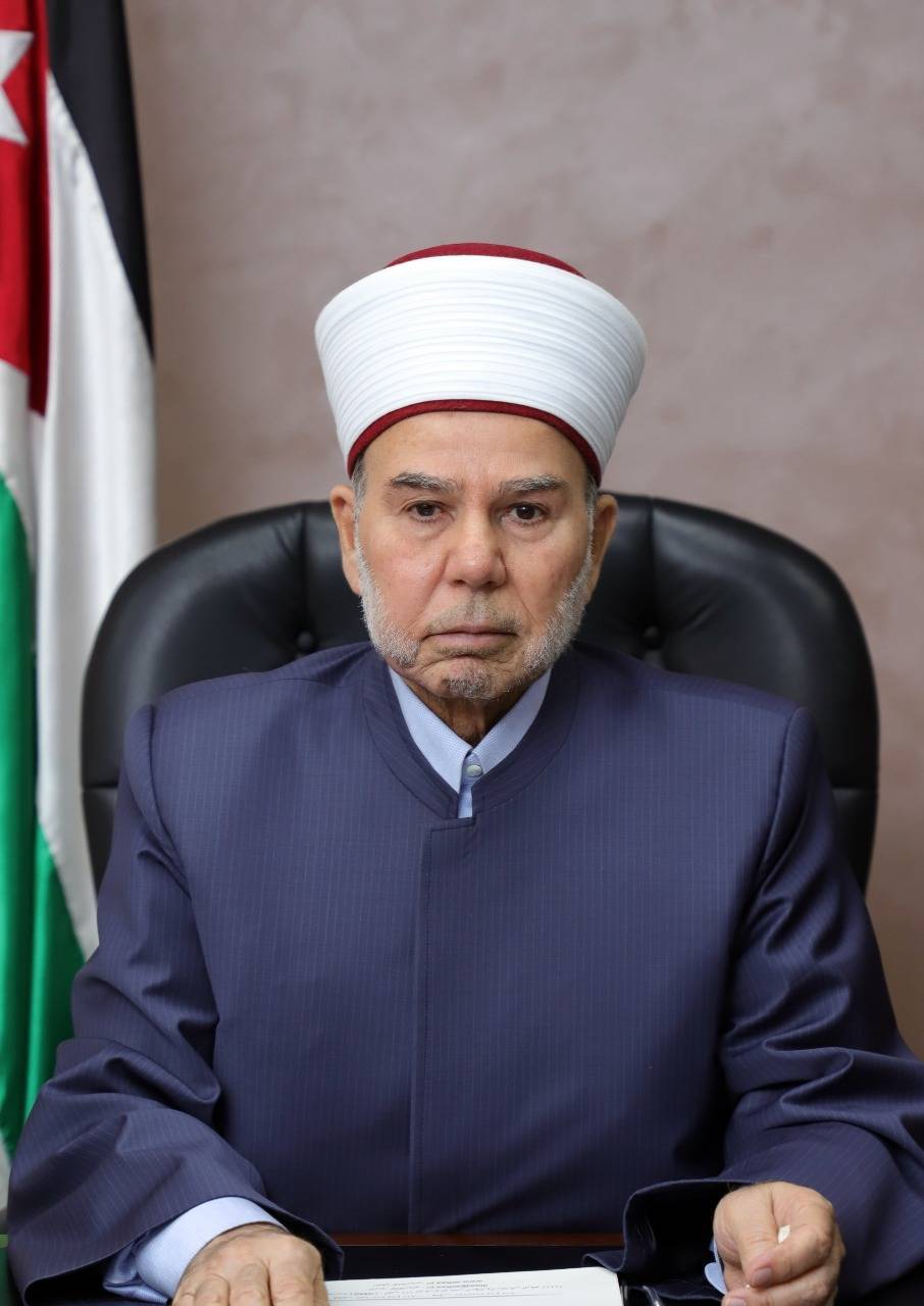 عاجل ..مفتي عام المملكة: غدًا أول أيام عيد الفطر المبارك