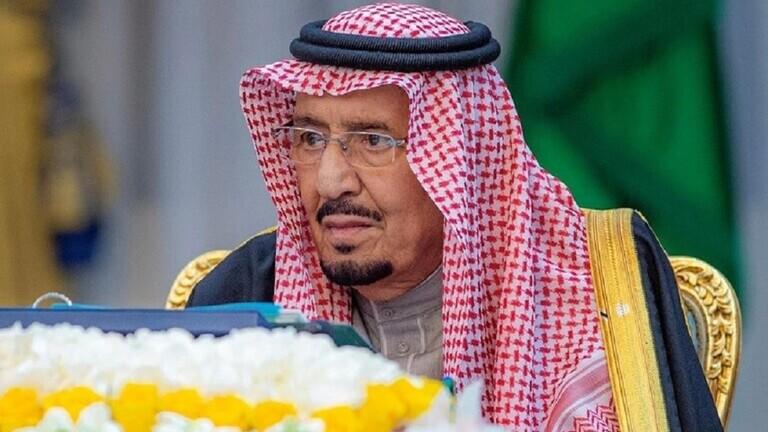 الملك سلمان يهنئ جميع المسلمين بعيد الفطر