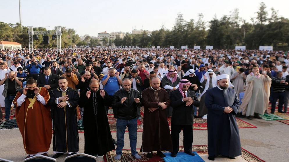 دائرة الإفتاء: صلاة العيد لا تسقط صلاة الجمعة