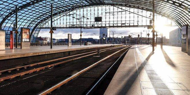 إضراب في قطاع السكك الحديدية يشل حركة النقل في ألمانيا