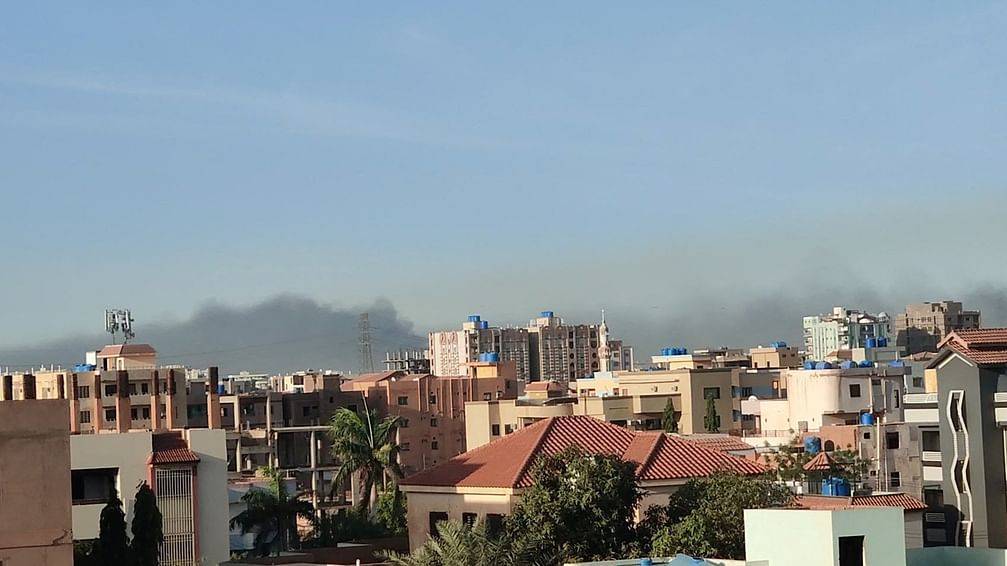 تعرف على الدول التي أجلت رعاياها من السودان