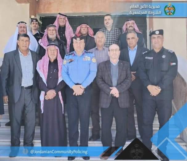 الشرطة المجتمعية تعقد إجتماعات مجالس الأمن المحلية في عدد من المراكز الأمنية باقليم الجنوب