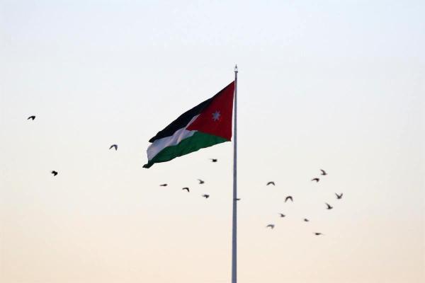 الأردنيون على موعد مع عطلتين في شهر أيار