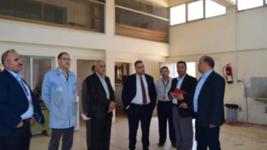 الغرايبة: خطة لتطوير معهدي الهاشمية وبنات الزرقاء.