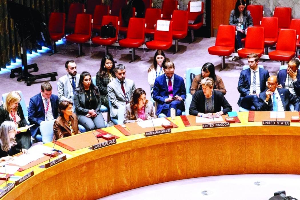 مجلس الأمن يعتمد بالإجماع قراراً صاغته الإمارات واليابان بشأن النساء الأفغانيات